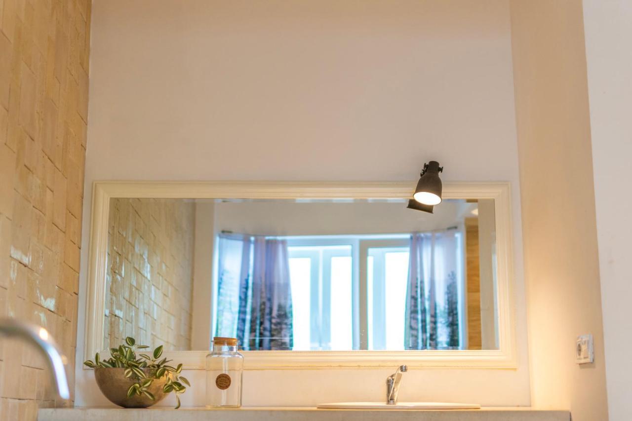 Appartement Art Luxury - Central, Metro To Airport Sofia