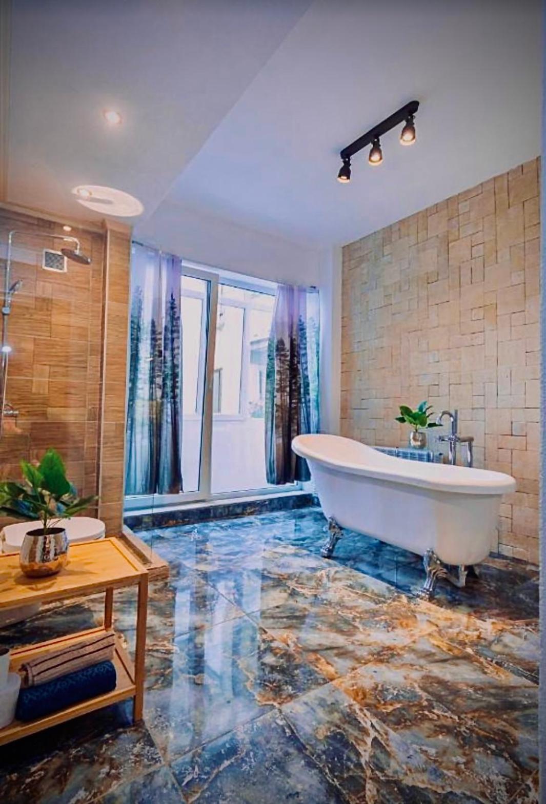 Art Luxury - Central, Metro To Airport Appartement