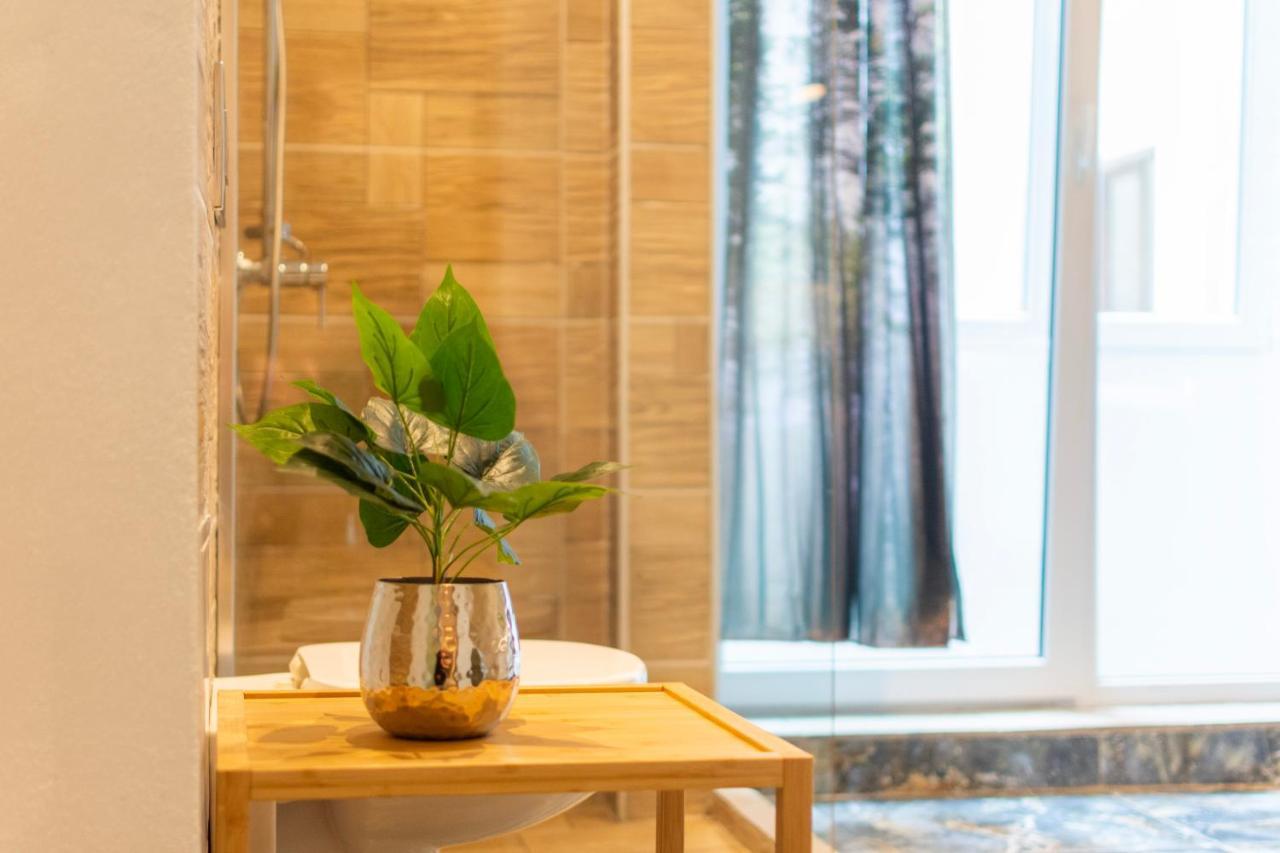 Art Luxury - Central, Metro To Airport Apartament Sofia
