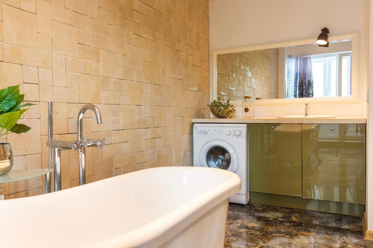 Apartament Art Luxury - Central, Metro To Airport Sofia