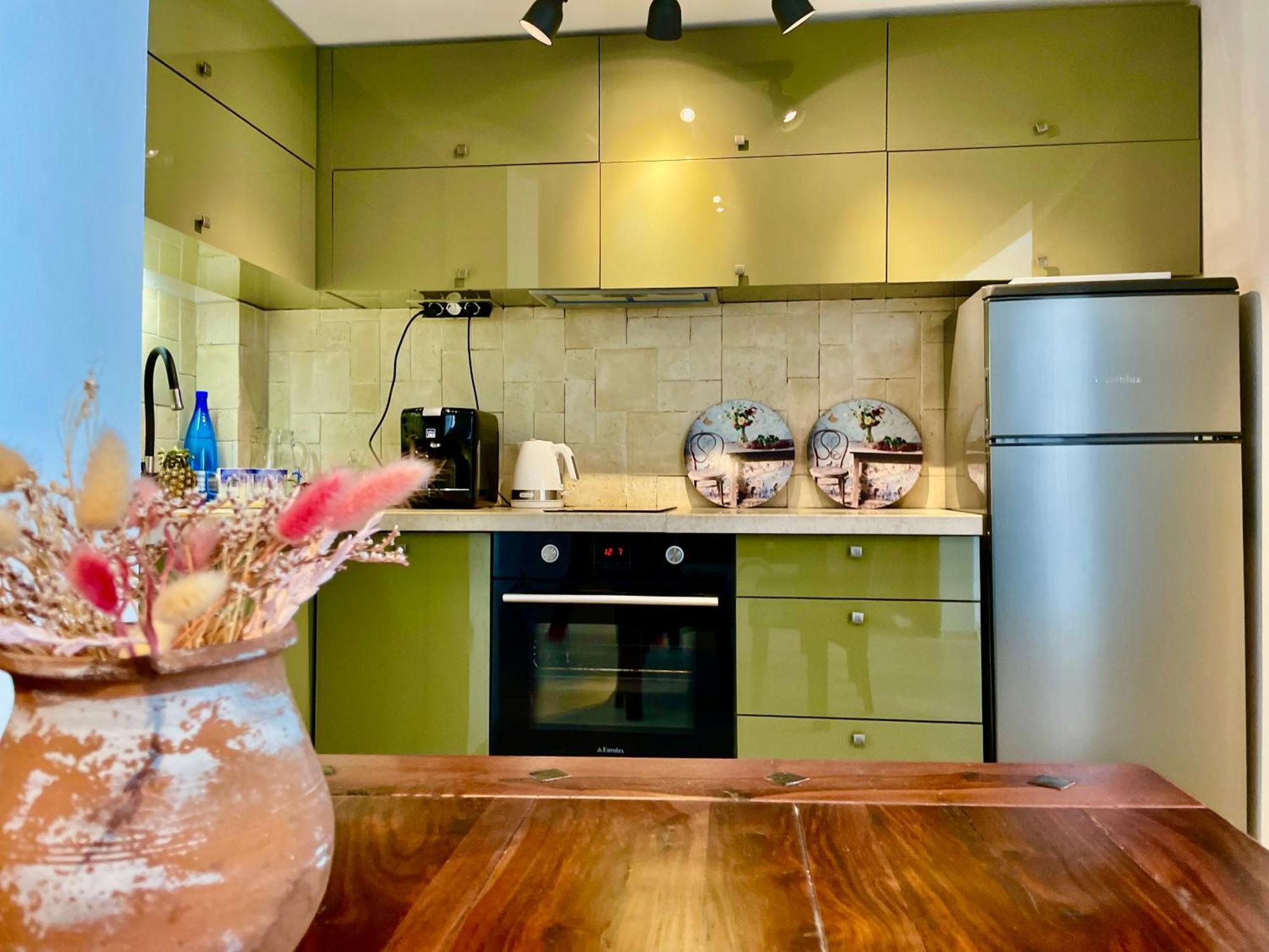 Art Luxury - Central, Metro To Airport Apartament *
